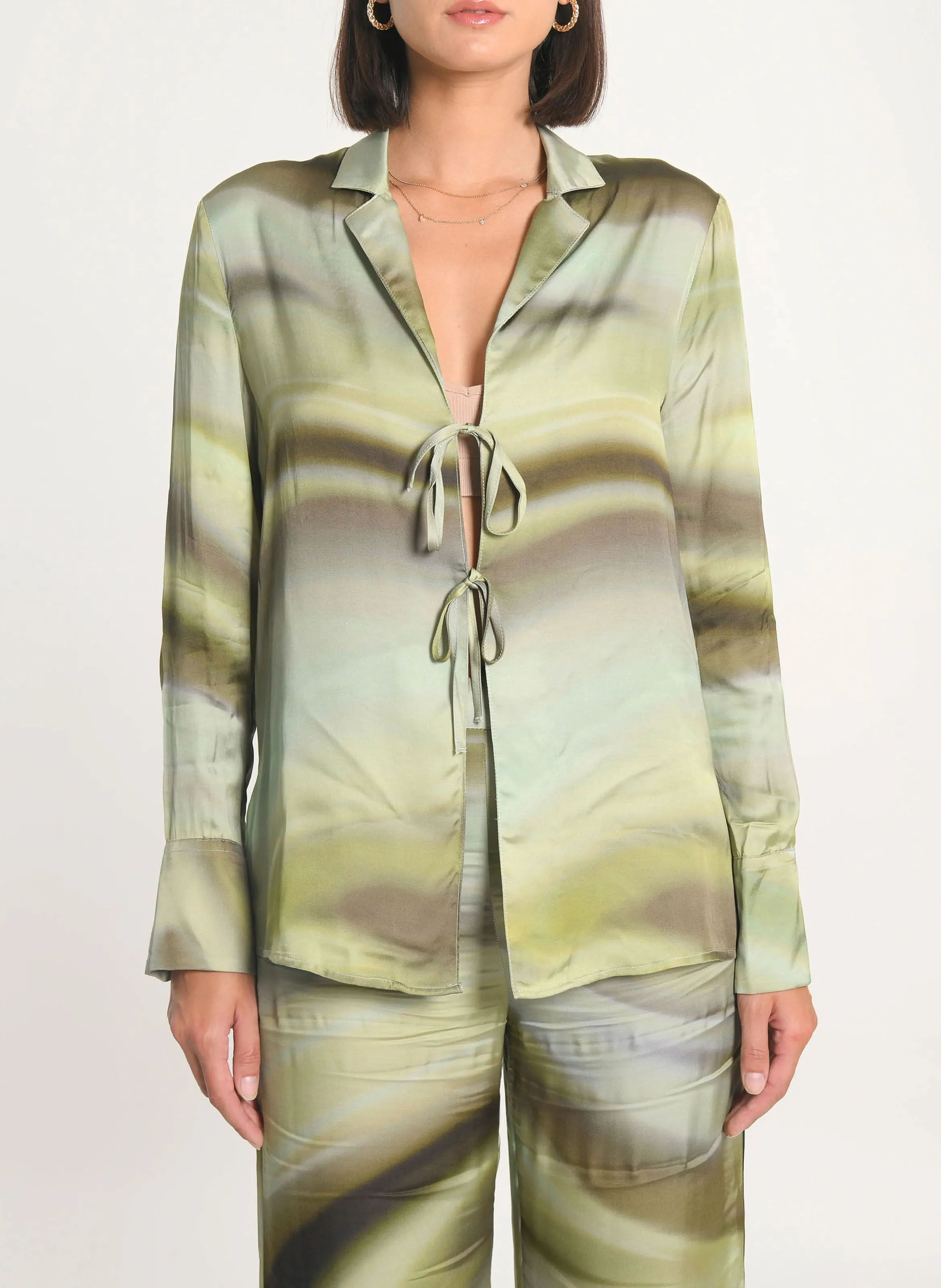 KOOKAI NIKITA - Camisa recta de viscosa estampada en caqui